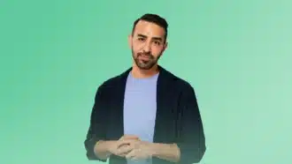 Nouveau Jour : quel personnage est joué par Mhamed Arezki dans la nouvelle série de M6 ?