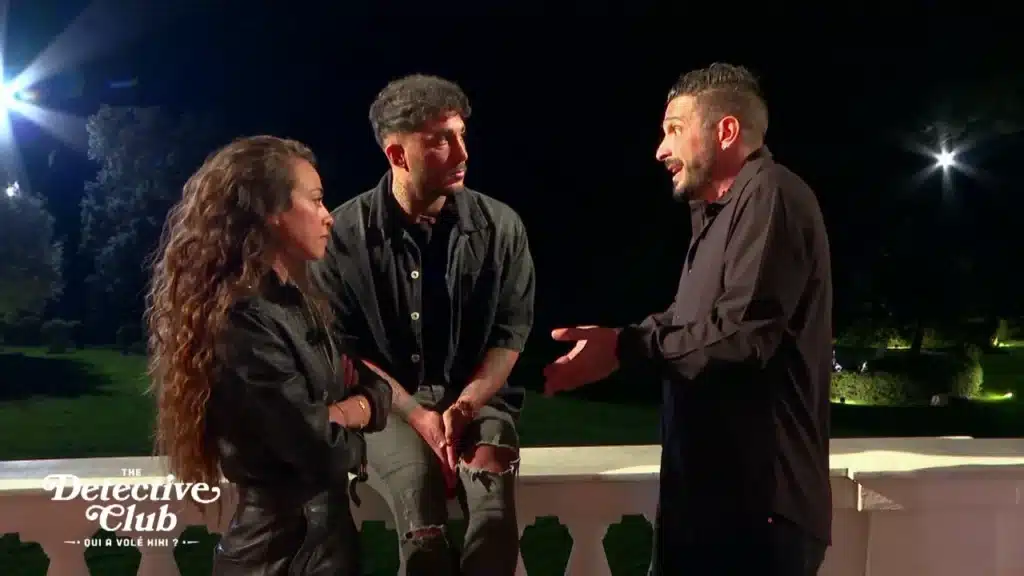 Julien Tanti missionne Jessy et Vivian pour connaître les futurs votes