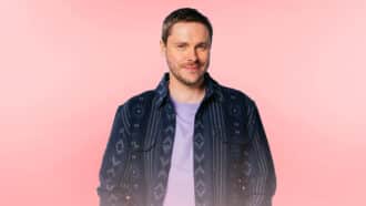 Nouveau Jour : qui est le personnage incarné par Jean-Baptiste Shelmerdine dans la nouvelle série de M6 ?
