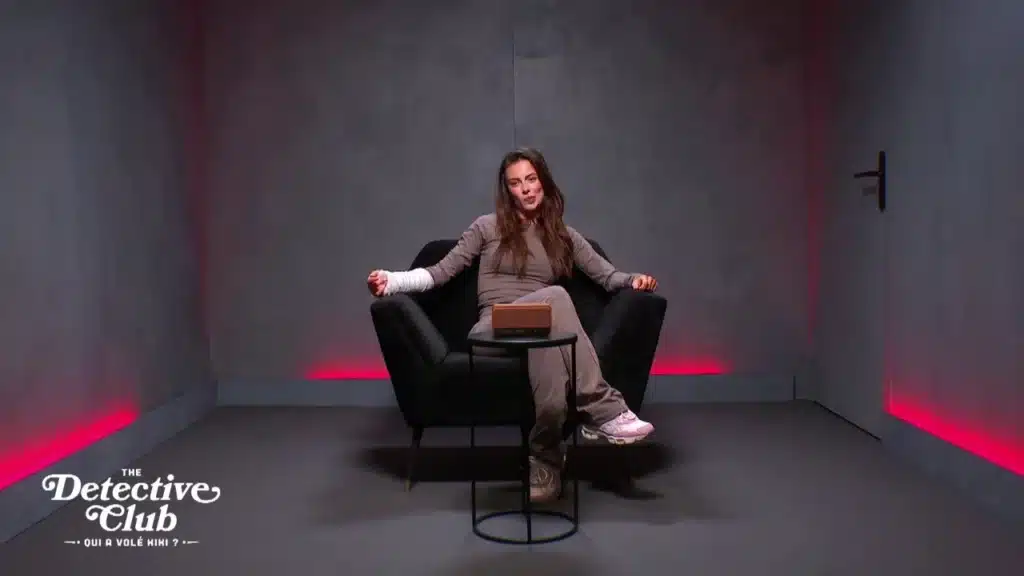 Giuseppa sabote l'épreuve d'interrogatoire dans The Detective Club