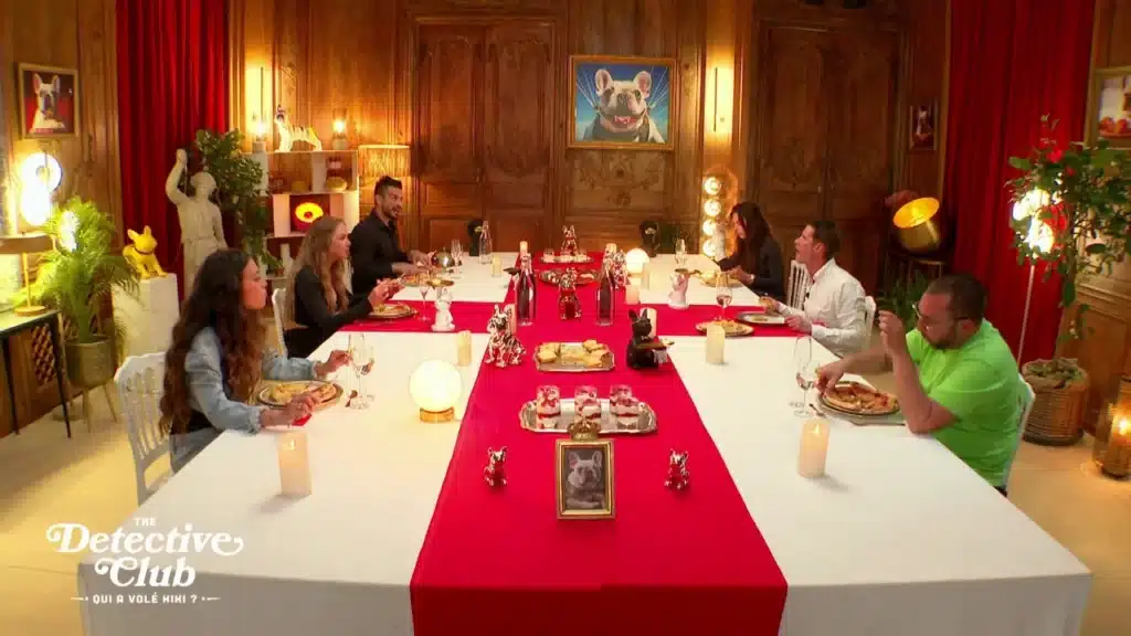 Les candidats sont conviés à un dîner truffé d'indices ce 7 août