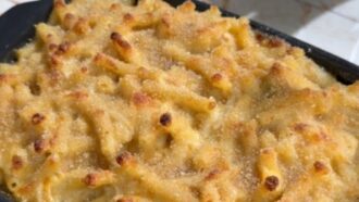 Tous en cuisine : Le mac &#039;n&#039; cheese anti-gaspi de Cyril Lignac