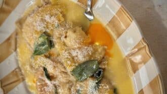 Raviolis à l’œuf coulant : tout pour réussir la recette de Tous en cuisine avec Cyril Lignac du 4 octobre
