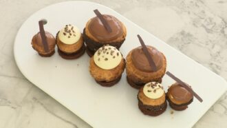 Découvrez la recette de coulant au chocolat revisitée de Clara pour l’épreuve classique du Meilleur Pâtissier 2025 (émission 4)
