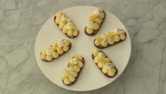 La recette gourmande de tarte citron meringuée revisitée de Pascale pour l’épreuve classique du Meilleur Pâtissier 2025 (émission 5)