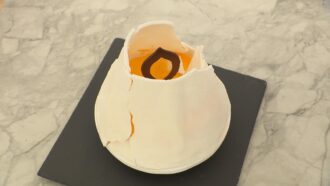 “Que la lumière soit” la recette du gâteau de Margot du 27 novembre pour l’épreuve créative (Le Meilleur Pâtissier)