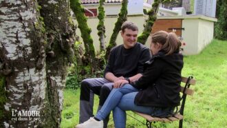 « Mon grand-père a voulu mettre une Clémence sur ma route » : émotions, voyages et ruptures dans L’amour est dans le pré 2025 du 17 novembre