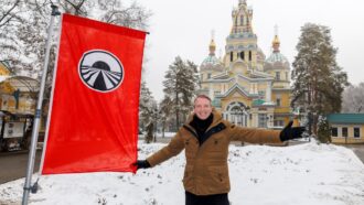 Pékin Express 2025 : la règle du Freeze Express bouleverse la course dans les steppes kazakhes