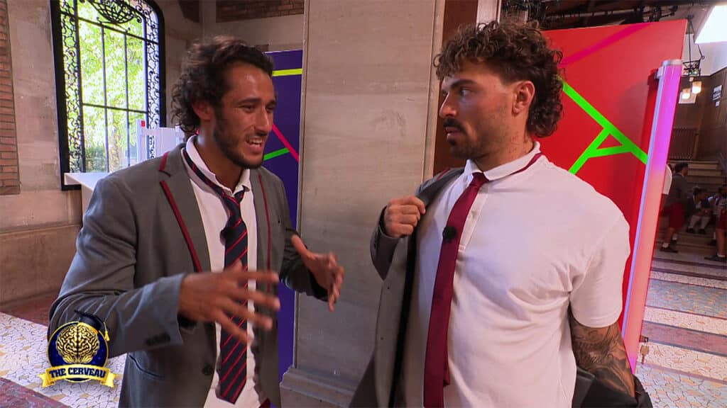 Samy et Alexandre en guerre de clans dans The Cerveau