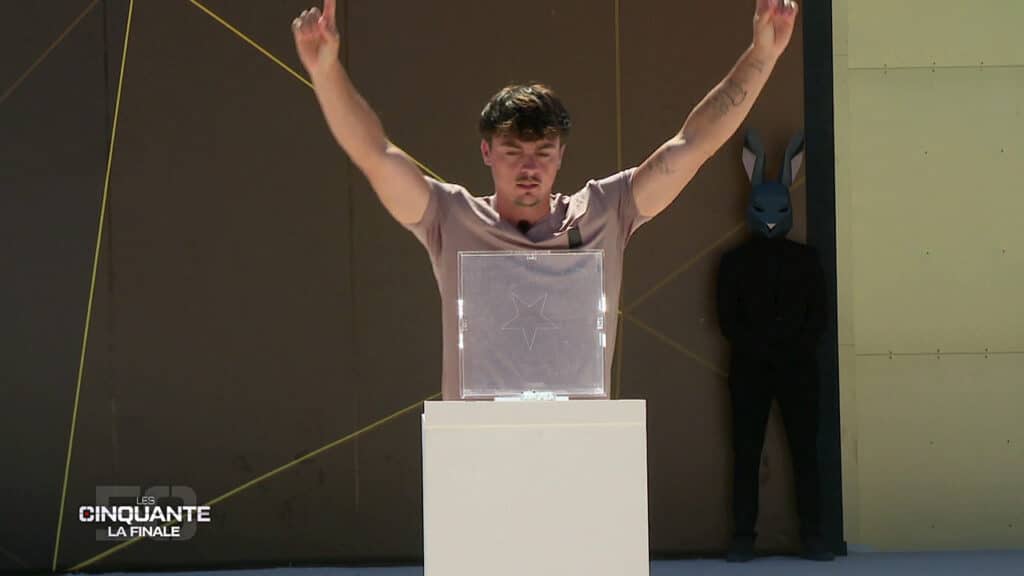 Simon rejoint Kelly pour la finale des Cinquante 2025