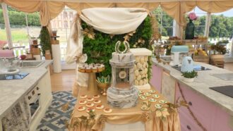 “Mariage romain sous les oliviers” : le gâteau créatif de Margot pour la finale du Meilleur Pâtissier du 11 décembre (recette complète)