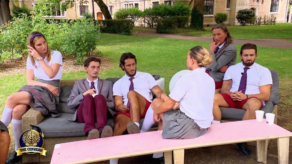 Colette refuse de parler avec Enzo dans The Cerveau du 26 décembre