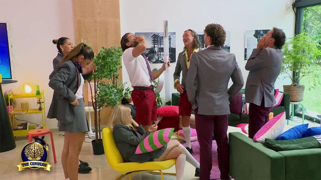 Enzo, Nicolas et Alexandre écrivent une chanson à Fabrice pour lui remonter le moral