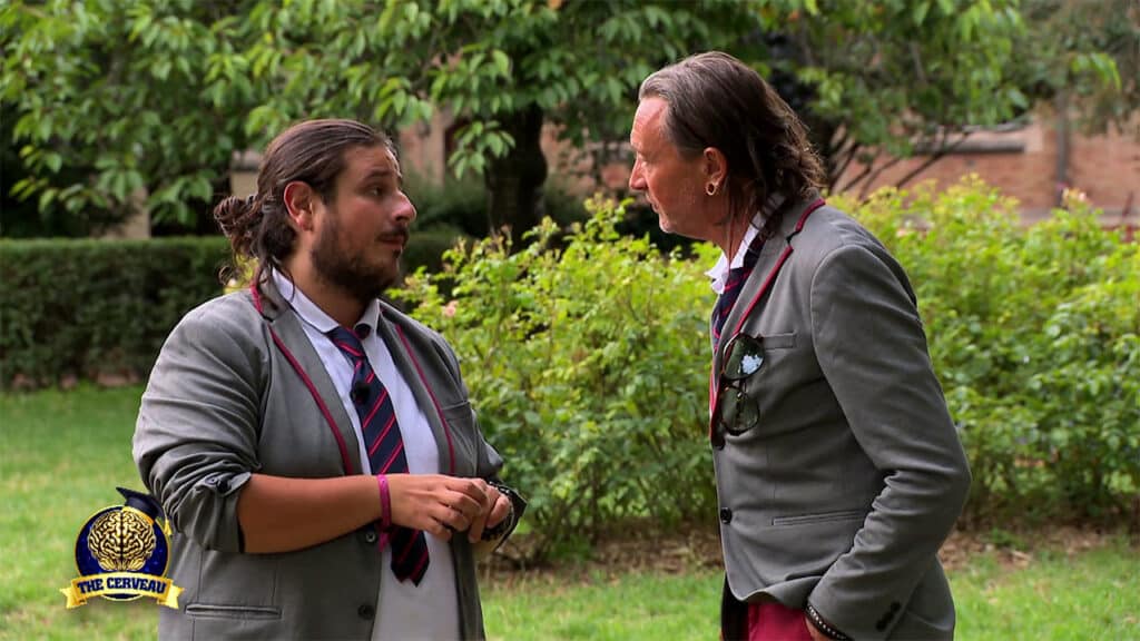 Fabrice acculé par ses alliés dans The Cerveau du 1er janvier