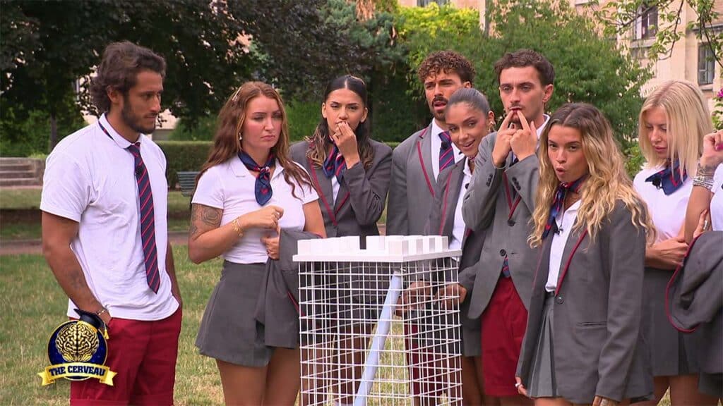 La Doyenne annonce une règle exceptionnelle dans The Cerveau du 3 décembre