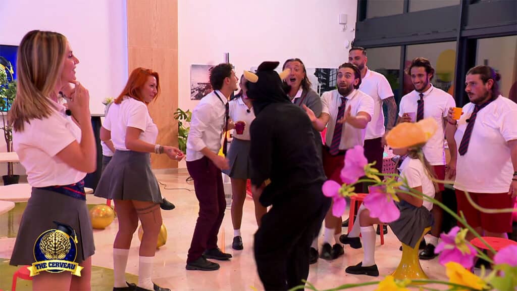 Les candidats de The Cerveau 2025 accueillent Vivian