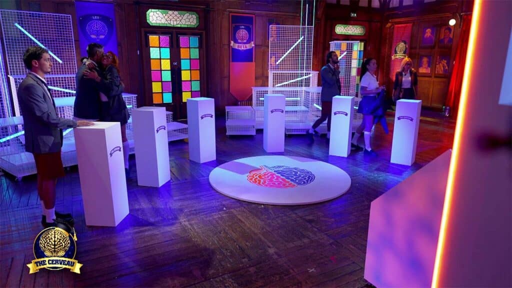 Tressia sauvée par Georges-Alain dans The Cerveau du 5 décembre