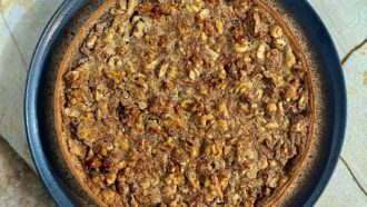 Tous en cuisine avec Cyril Lignac : recette de tarte aux noix